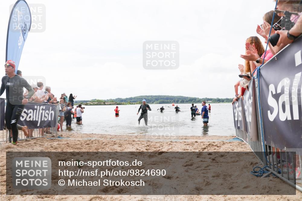 21.06.2026 - Viking Triathlon Michael Strokosch http://msf.ph/oto/9824690 21.06.2026 10:29:42 Schwimmen 74, 610 meine-sportfotos.de