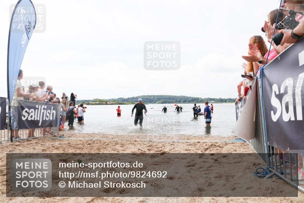 21.06.2026 - Viking Triathlon Michael Strokosch http://msf.ph/oto/9824692 21.06.2026 10:29:43 Schwimmen 74, 610 meine-sportfotos.de