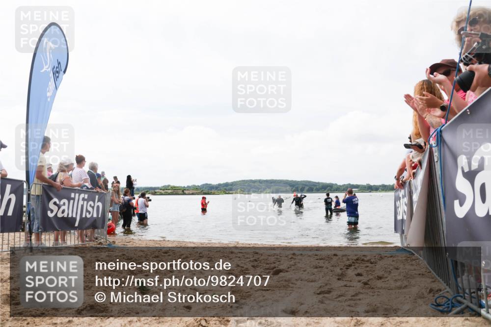 21.06.2026 - Viking Triathlon Michael Strokosch http://msf.ph/oto/9824707 21.06.2026 10:29:48 Schwimmen 74 meine-sportfotos.de