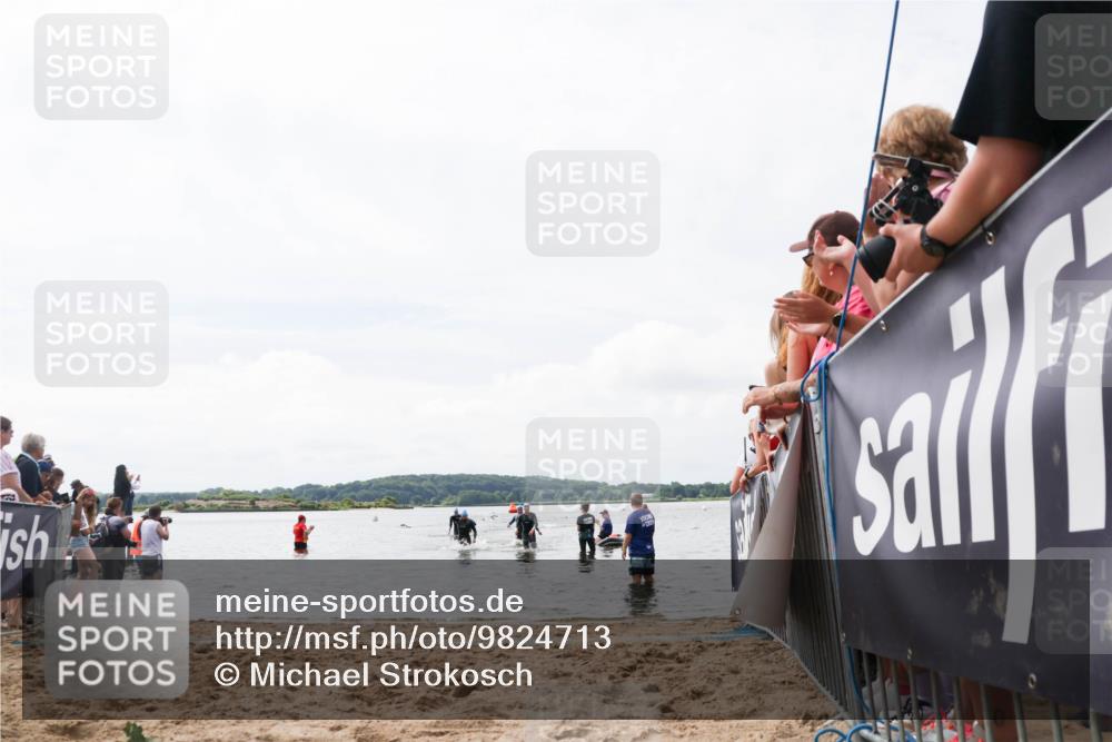 21.06.2026 - Viking Triathlon Michael Strokosch http://msf.ph/oto/9824713 21.06.2026 10:29:50 Schwimmen 74 meine-sportfotos.de