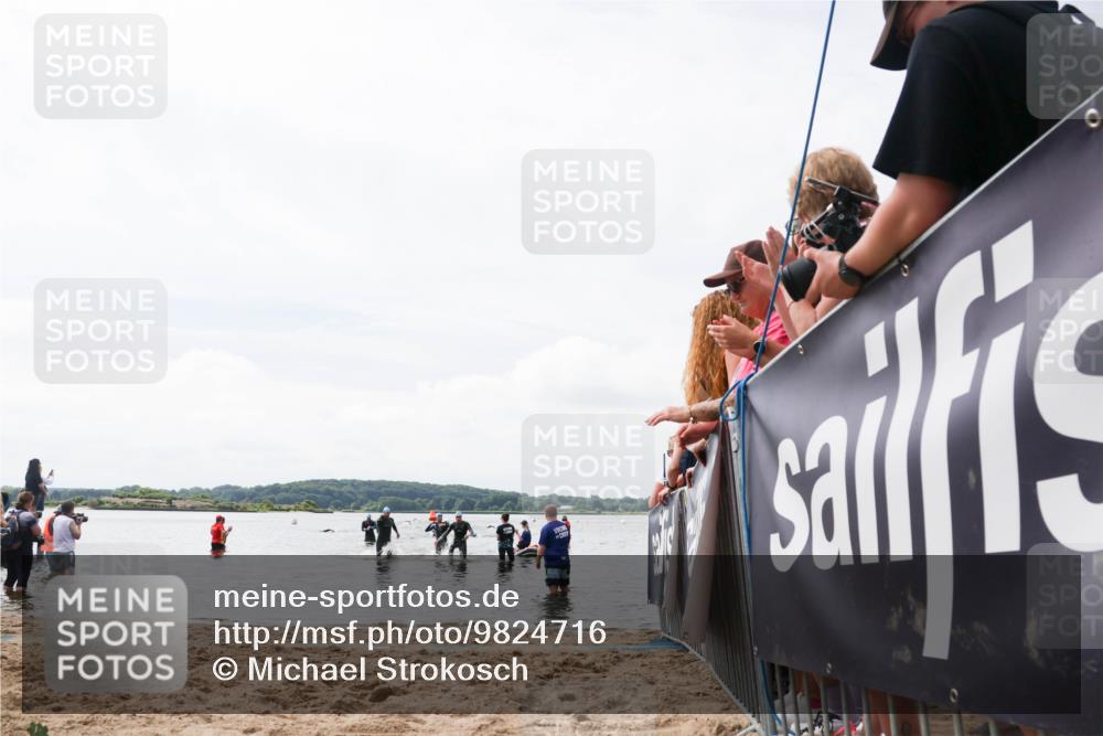 21.06.2026 - Viking Triathlon Michael Strokosch http://msf.ph/oto/9824716 21.06.2026 10:29:51 Schwimmen 74 meine-sportfotos.de