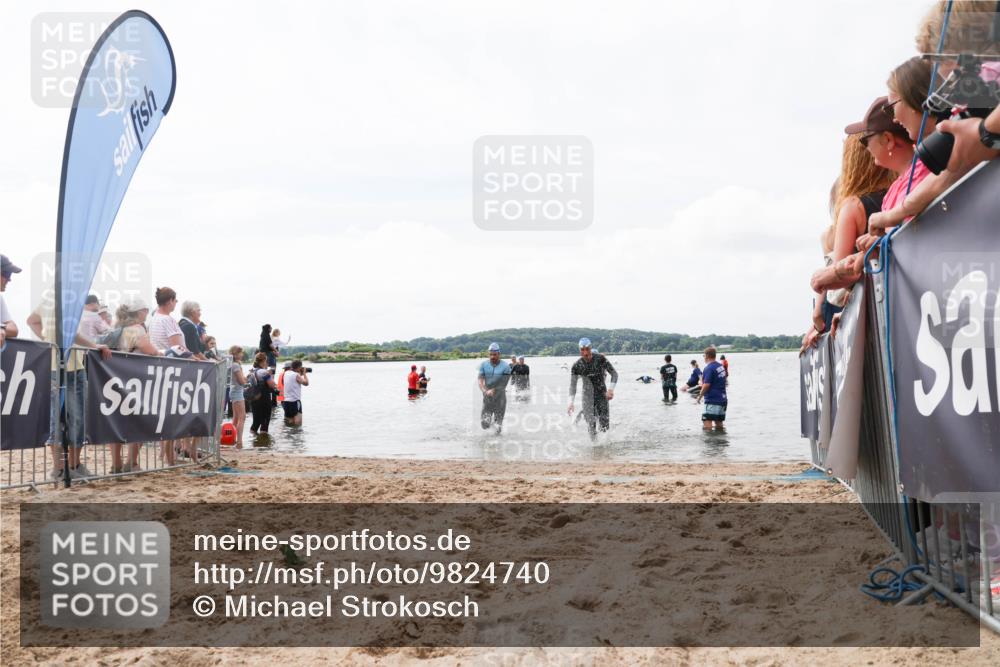 21.06.2026 - Viking Triathlon Michael Strokosch http://msf.ph/oto/9824740 21.06.2026 10:29:59 Schwimmen 169, 270, 359, 527 meine-sportfotos.de