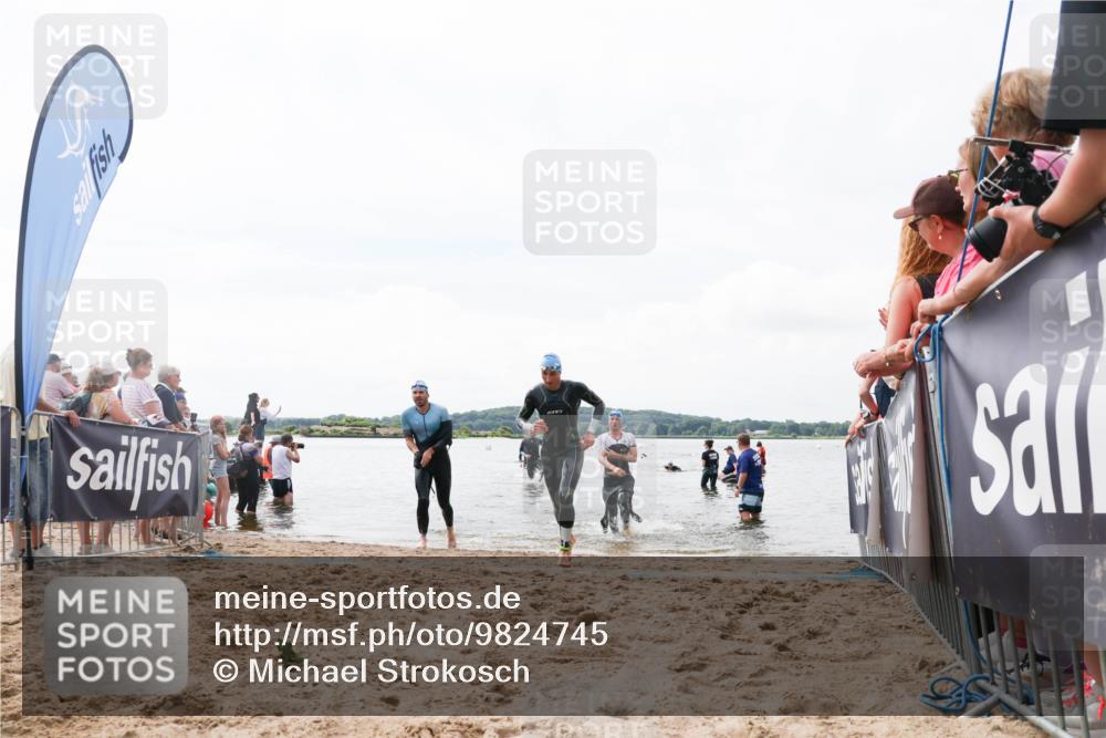 21.06.2026 - Viking Triathlon Michael Strokosch http://msf.ph/oto/9824745 21.06.2026 10:30:01 Schwimmen 169, 270, 359, 527 meine-sportfotos.de