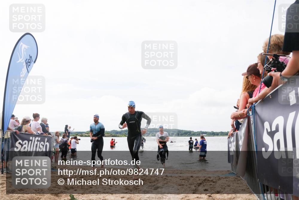 21.06.2026 - Viking Triathlon Michael Strokosch http://msf.ph/oto/9824747 21.06.2026 10:30:01 Schwimmen 169, 270, 359, 527 meine-sportfotos.de