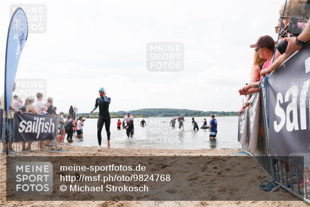21.06.2026 - Viking Triathlon Michael Strokosch http://msf.ph/oto/9824768 21.06.2026 10:30:08 Schwimmen 31, 38, 270, 359, 527 meine-sportfotos.de