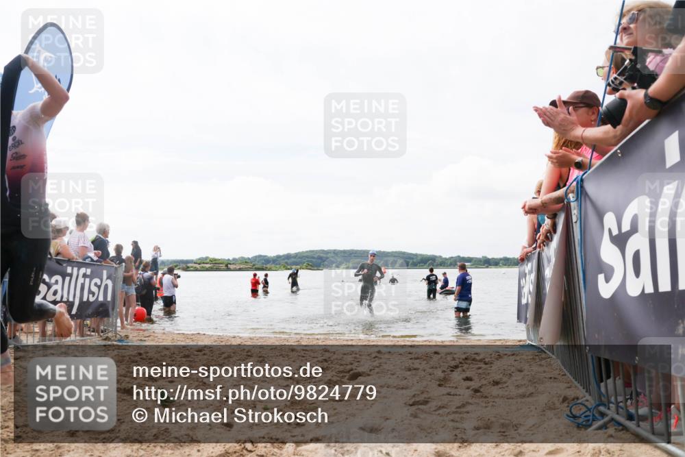 21.06.2026 - Viking Triathlon Michael Strokosch http://msf.ph/oto/9824779 21.06.2026 10:30:12 Schwimmen 31, 38, 104, 270 meine-sportfotos.de
