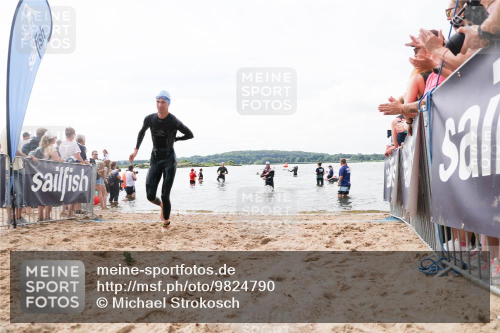 21.06.2026 - Viking Triathlon Michael Strokosch http://msf.ph/oto/9824790 21.06.2026 10:30:16 Schwimmen 31, 38, 104 meine-sportfotos.de