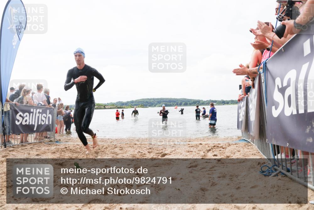 21.06.2026 - Viking Triathlon Michael Strokosch http://msf.ph/oto/9824791 21.06.2026 10:30:16 Schwimmen 31, 38, 104 meine-sportfotos.de