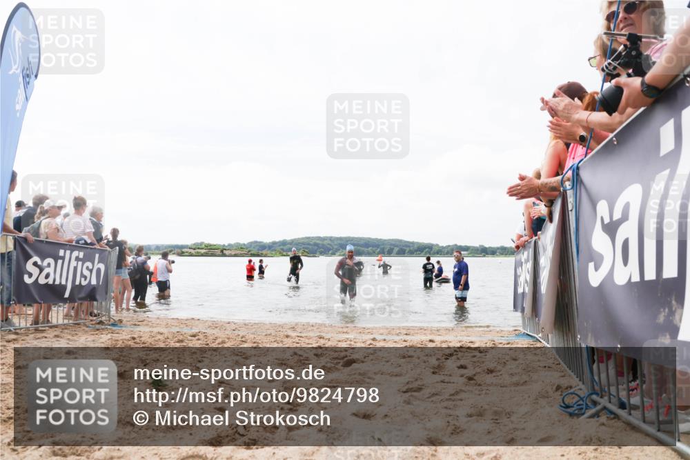 21.06.2026 - Viking Triathlon Michael Strokosch http://msf.ph/oto/9824798 21.06.2026 10:30:18 Schwimmen 27, 38, 104 meine-sportfotos.de