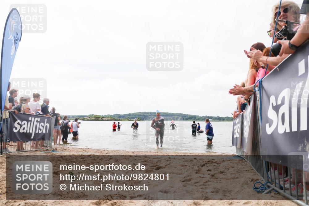 21.06.2026 - Viking Triathlon Michael Strokosch http://msf.ph/oto/9824801 21.06.2026 10:30:19 Schwimmen 27, 38, 104 meine-sportfotos.de