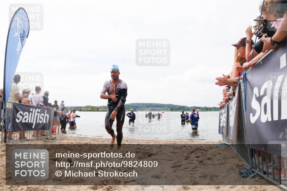 21.06.2026 - Viking Triathlon Michael Strokosch http://msf.ph/oto/9824809 21.06.2026 10:30:22 Schwimmen 27, 104 meine-sportfotos.de