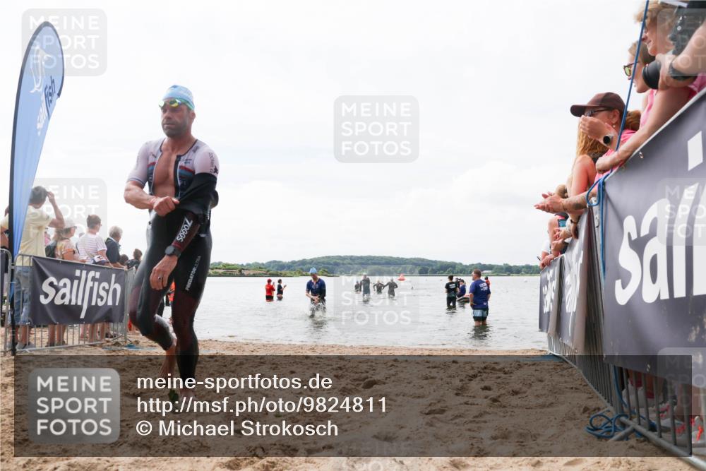 21.06.2026 - Viking Triathlon Michael Strokosch http://msf.ph/oto/9824811 21.06.2026 10:30:23 Schwimmen 27, 104 meine-sportfotos.de