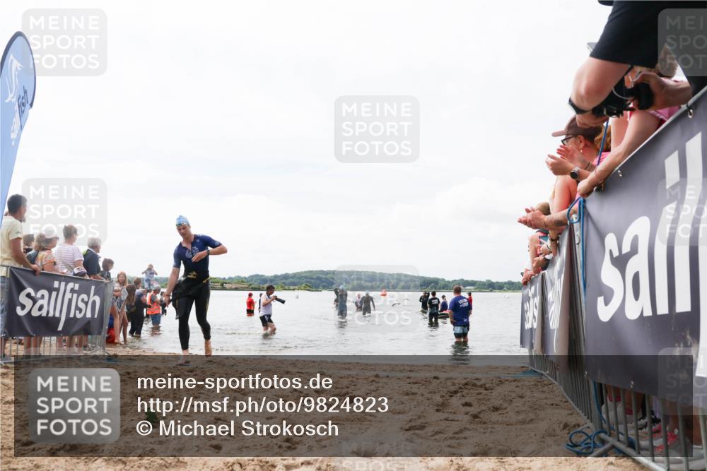 21.06.2026 - Viking Triathlon Michael Strokosch http://msf.ph/oto/9824823 21.06.2026 10:30:27 Schwimmen 27, 104, 218 meine-sportfotos.de