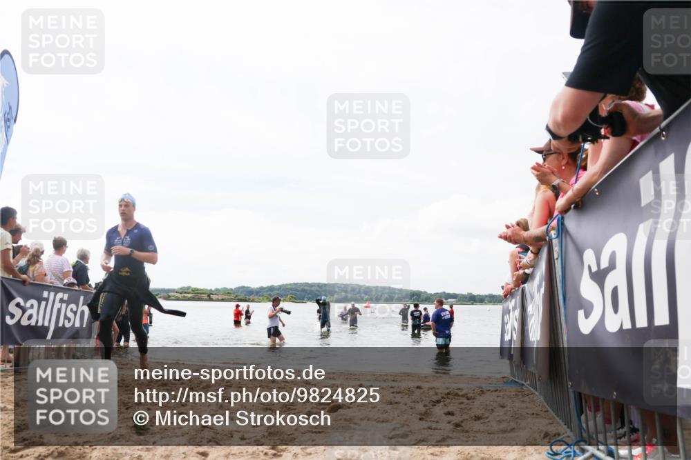 21.06.2026 - Viking Triathlon Michael Strokosch http://msf.ph/oto/9824825 21.06.2026 10:30:27 Schwimmen 27, 104, 218 meine-sportfotos.de