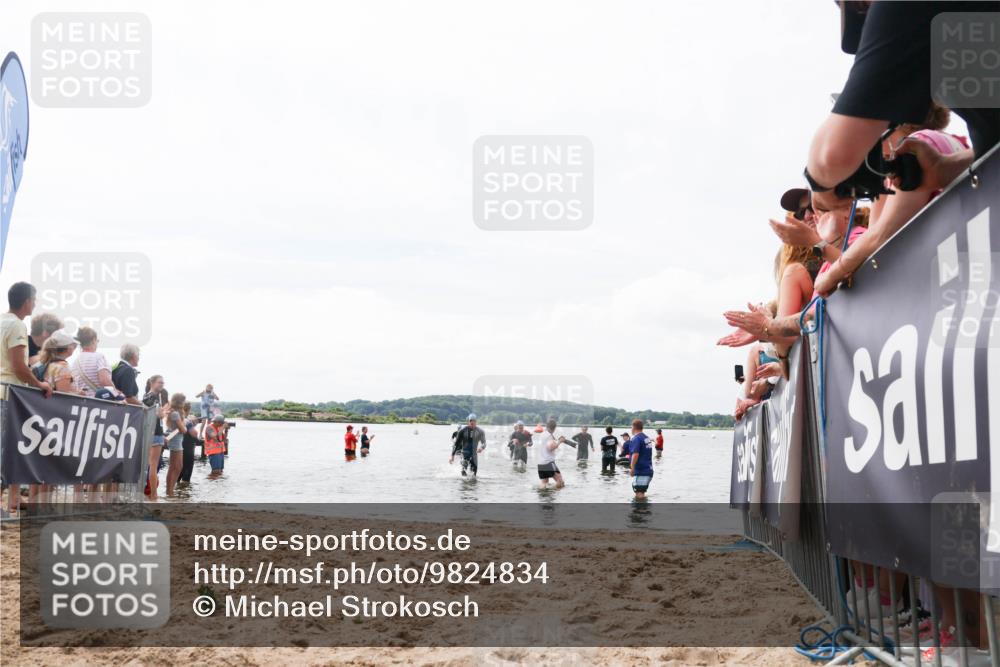 21.06.2026 - Viking Triathlon Michael Strokosch http://msf.ph/oto/9824834 21.06.2026 10:30:30 Schwimmen 27, 218 meine-sportfotos.de