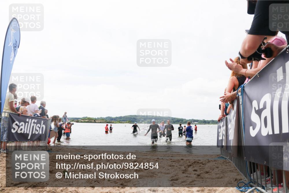 21.06.2026 - Viking Triathlon Michael Strokosch http://msf.ph/oto/9824854 21.06.2026 10:30:37 Schwimmen 5, 42, 103, 218 meine-sportfotos.de