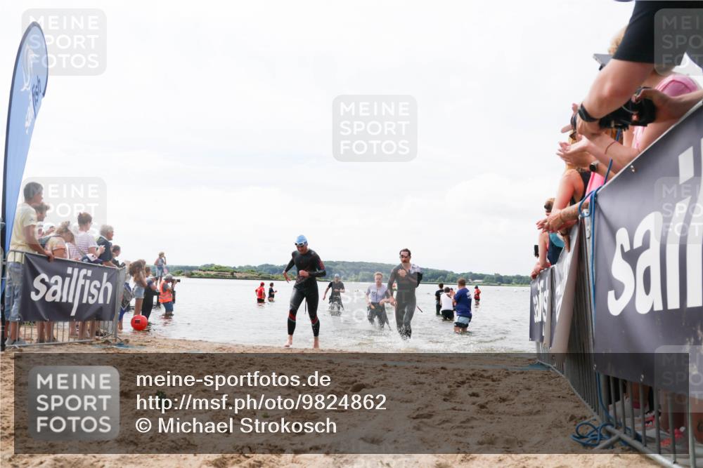 21.06.2026 - Viking Triathlon Michael Strokosch http://msf.ph/oto/9824862 21.06.2026 10:30:40 Schwimmen 5, 42, 103, 218, 337 meine-sportfotos.de