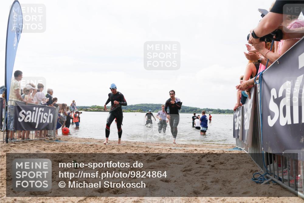 21.06.2026 - Viking Triathlon Michael Strokosch http://msf.ph/oto/9824864 21.06.2026 10:30:40 Schwimmen 5, 42, 103, 218, 337 meine-sportfotos.de