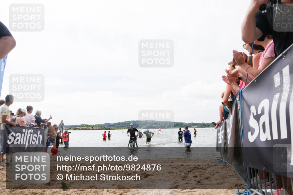 21.06.2026 - Viking Triathlon Michael Strokosch http://msf.ph/oto/9824876 21.06.2026 10:30:44 Schwimmen 5, 42, 103, 337, 394 meine-sportfotos.de