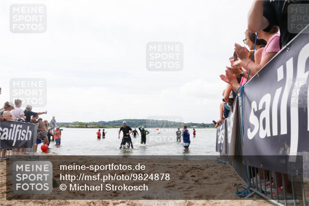 21.06.2026 - Viking Triathlon Michael Strokosch http://msf.ph/oto/9824878 21.06.2026 10:30:45 Schwimmen 5, 42, 103, 337, 394 meine-sportfotos.de