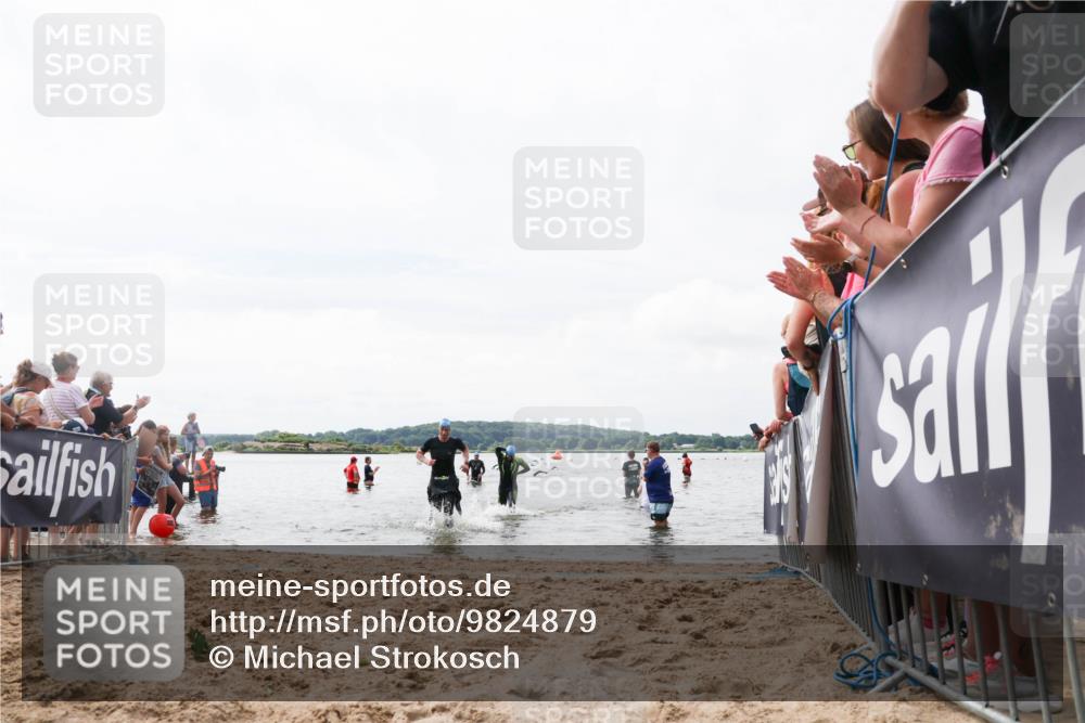 21.06.2026 - Viking Triathlon Michael Strokosch http://msf.ph/oto/9824879 21.06.2026 10:30:45 Schwimmen 5, 42, 103, 337, 394 meine-sportfotos.de