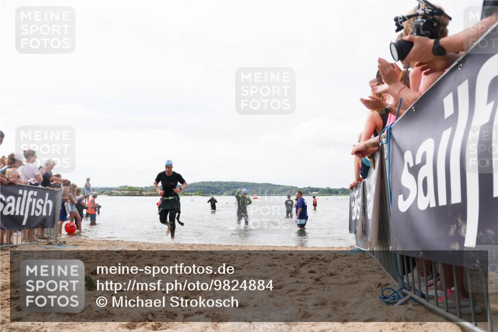 21.06.2026 - Viking Triathlon Michael Strokosch http://msf.ph/oto/9824884 21.06.2026 10:30:47 Schwimmen 5, 103, 337, 394 meine-sportfotos.de