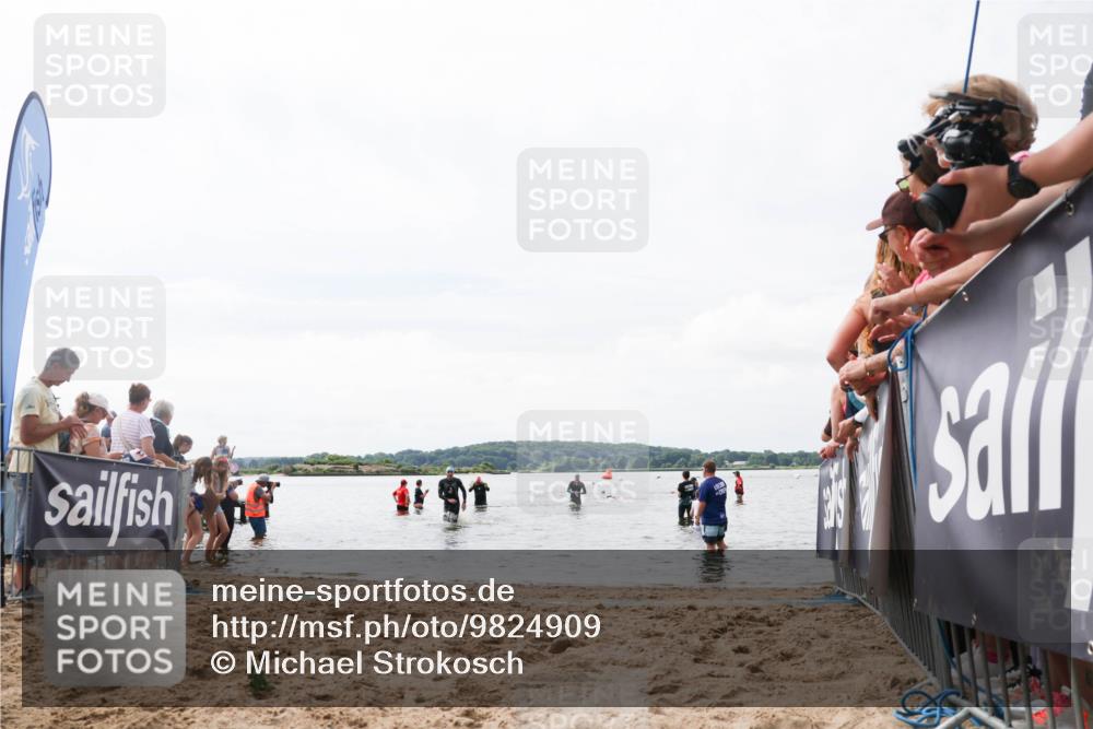 21.06.2026 - Viking Triathlon Michael Strokosch http://msf.ph/oto/9824909 21.06.2026 10:30:55 Schwimmen 131, 394 meine-sportfotos.de
