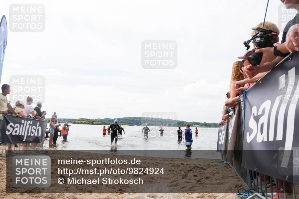 21.06.2026 - Viking Triathlon Michael Strokosch http://msf.ph/oto/9824924 21.06.2026 10:31:00 Schwimmen 131, 454, 665 meine-sportfotos.de