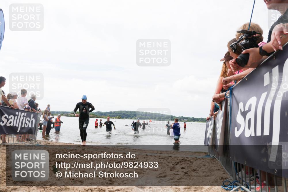 21.06.2026 - Viking Triathlon Michael Strokosch http://msf.ph/oto/9824933 21.06.2026 10:31:03 Schwimmen 131, 454, 665 meine-sportfotos.de