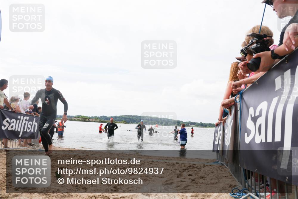 21.06.2026 - Viking Triathlon Michael Strokosch http://msf.ph/oto/9824937 21.06.2026 10:31:05 Schwimmen 131, 454, 665 meine-sportfotos.de