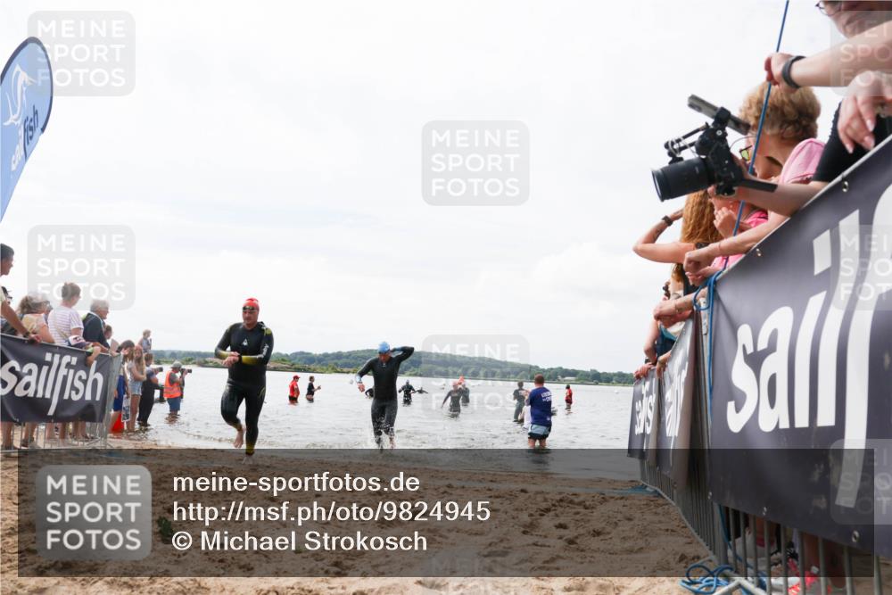 21.06.2026 - Viking Triathlon Michael Strokosch http://msf.ph/oto/9824945 21.06.2026 10:31:07 Schwimmen 131, 454, 665 meine-sportfotos.de