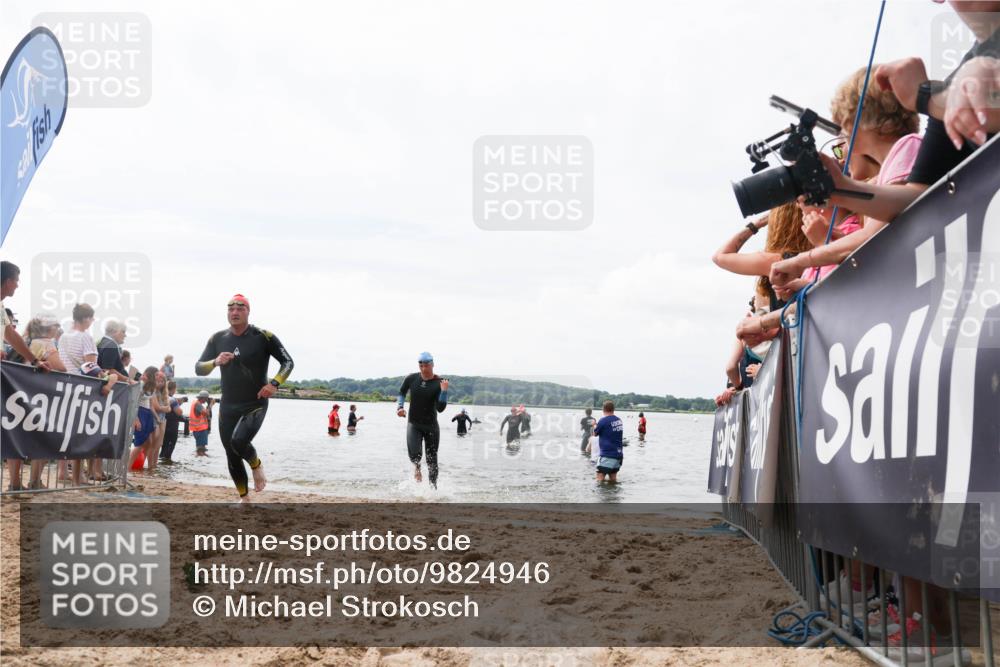 21.06.2026 - Viking Triathlon Michael Strokosch http://msf.ph/oto/9824946 21.06.2026 10:31:08 Schwimmen 131, 454, 665 meine-sportfotos.de