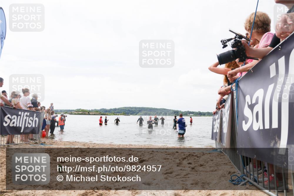 21.06.2026 - Viking Triathlon Michael Strokosch http://msf.ph/oto/9824957 21.06.2026 10:31:11 Schwimmen 454, 637, 665 meine-sportfotos.de