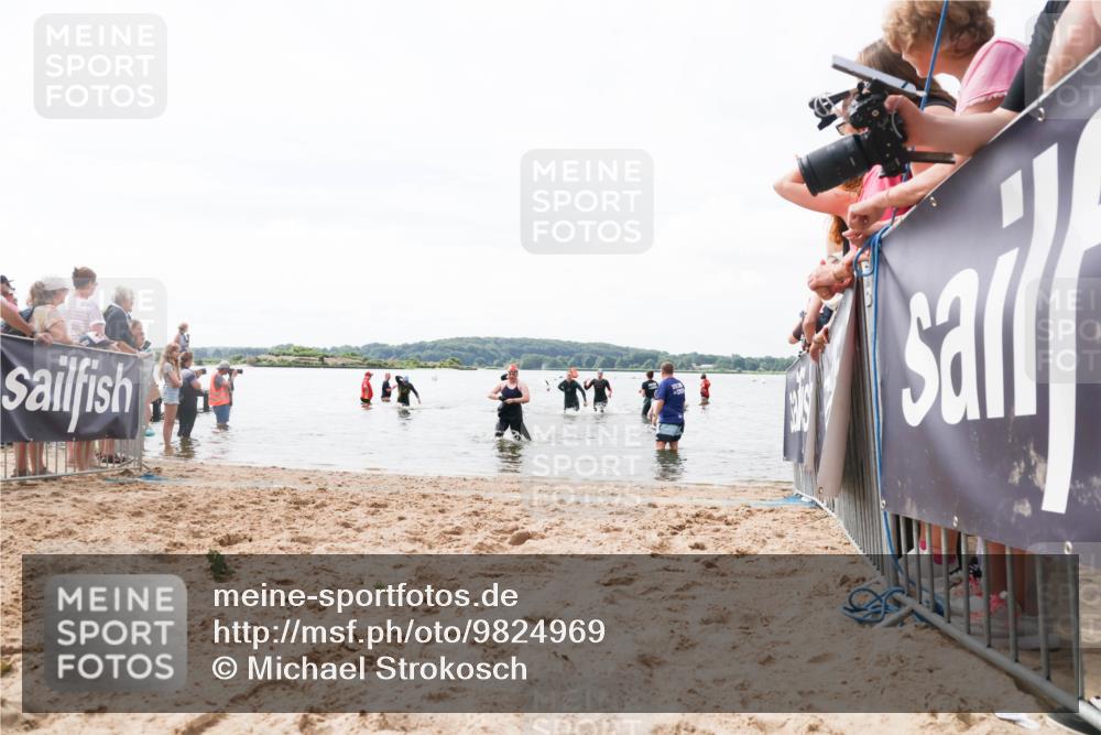 21.06.2026 - Viking Triathlon Michael Strokosch http://msf.ph/oto/9824969 21.06.2026 10:31:15 Schwimmen 98, 569, 637 meine-sportfotos.de