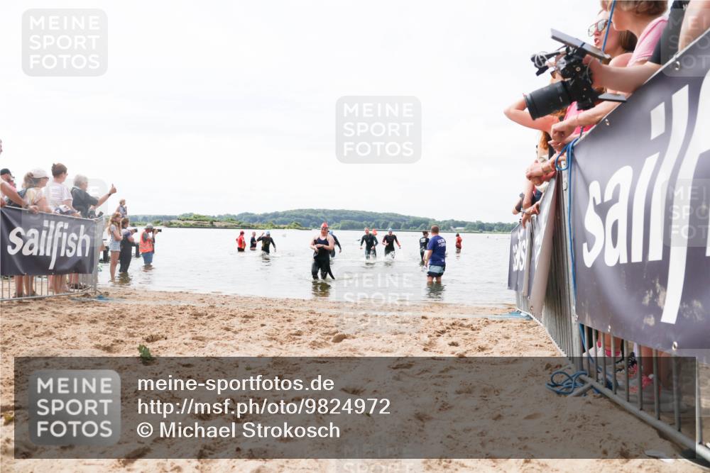 21.06.2026 - Viking Triathlon Michael Strokosch http://msf.ph/oto/9824972 21.06.2026 10:31:16 Schwimmen 98, 569, 637 meine-sportfotos.de
