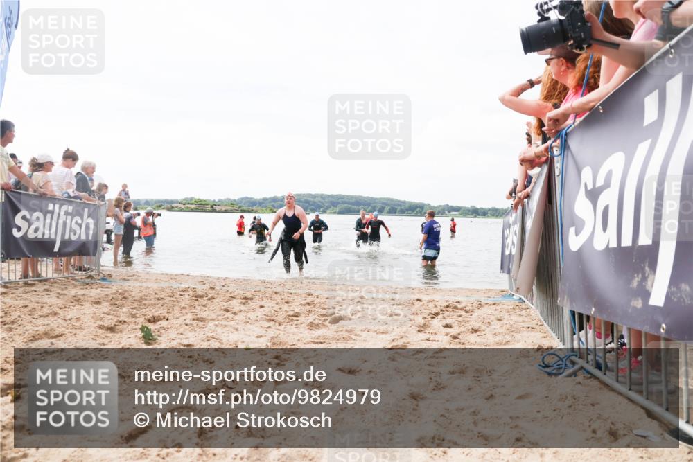 21.06.2026 - Viking Triathlon Michael Strokosch http://msf.ph/oto/9824979 21.06.2026 10:31:19 Schwimmen 14, 98, 486, 569, 637 meine-sportfotos.de