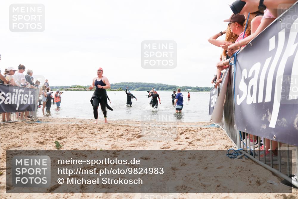 21.06.2026 - Viking Triathlon Michael Strokosch http://msf.ph/oto/9824983 21.06.2026 10:31:20 Schwimmen 14, 98, 486, 569, 637 meine-sportfotos.de