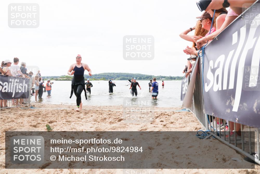 21.06.2026 - Viking Triathlon Michael Strokosch http://msf.ph/oto/9824984 21.06.2026 10:31:20 Schwimmen 14, 98, 486, 569, 637 meine-sportfotos.de