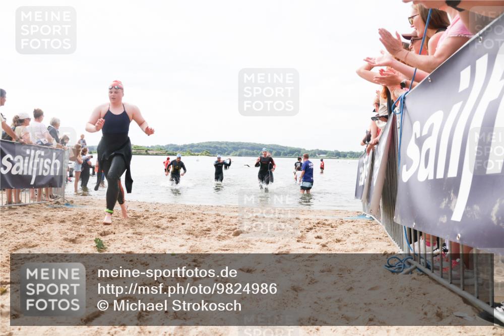 21.06.2026 - Viking Triathlon Michael Strokosch http://msf.ph/oto/9824986 21.06.2026 10:31:21 Schwimmen 14, 98, 486, 569, 637 meine-sportfotos.de