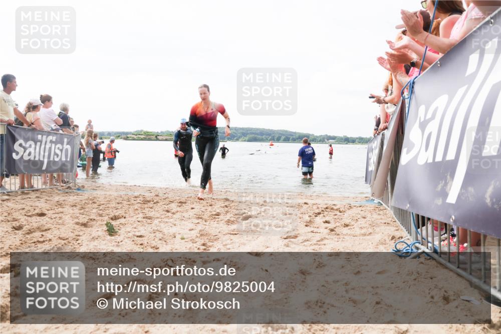 21.06.2026 - Viking Triathlon Michael Strokosch http://msf.ph/oto/9825004 21.06.2026 10:31:27 Schwimmen 14, 98, 486, 569 meine-sportfotos.de