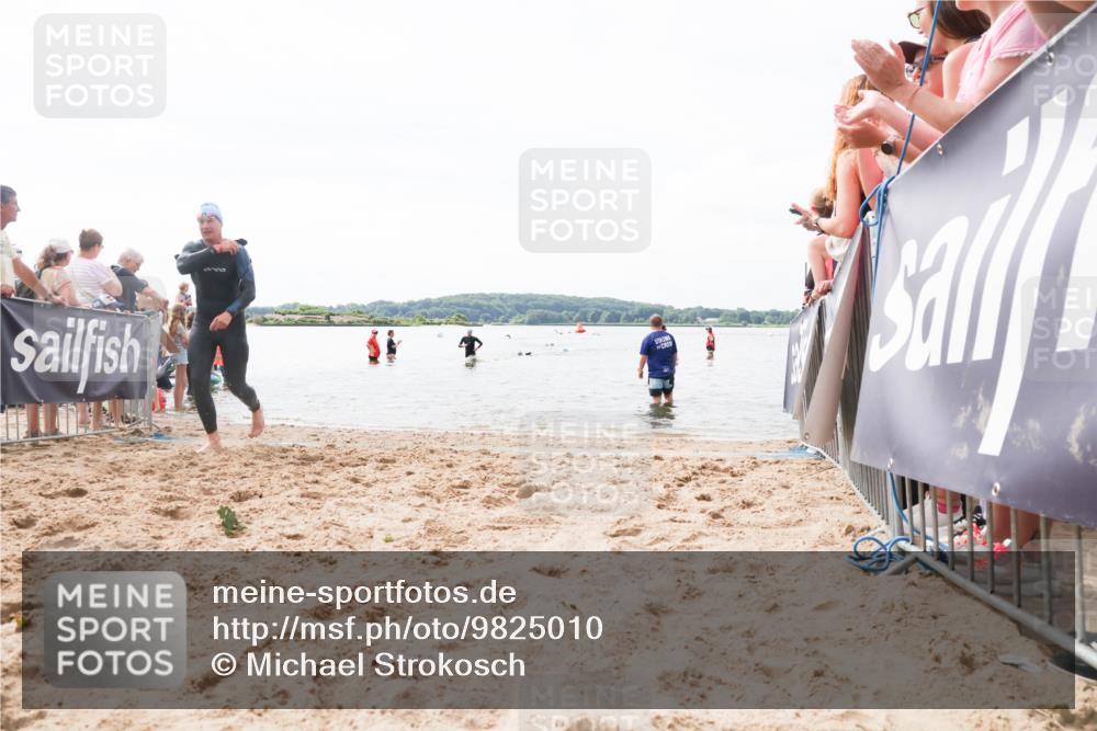 21.06.2026 - Viking Triathlon Michael Strokosch http://msf.ph/oto/9825010 21.06.2026 10:31:29 Schwimmen 14, 98, 486, 569 meine-sportfotos.de