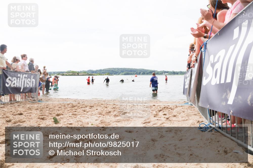 21.06.2026 - Viking Triathlon Michael Strokosch http://msf.ph/oto/9825017 21.06.2026 10:31:31 Schwimmen 14, 486 meine-sportfotos.de