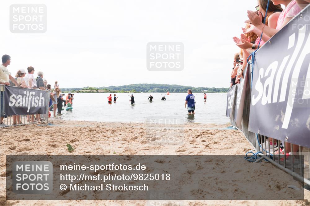 21.06.2026 - Viking Triathlon Michael Strokosch http://msf.ph/oto/9825018 21.06.2026 10:31:32 Schwimmen 14, 486, 506 meine-sportfotos.de