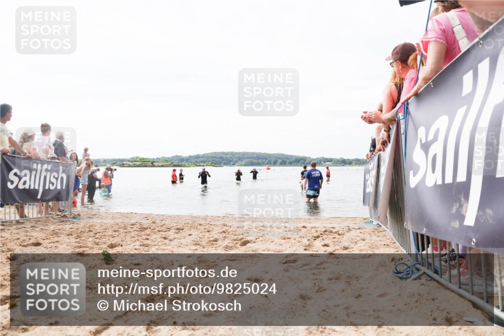 21.06.2026 - Viking Triathlon Michael Strokosch http://msf.ph/oto/9825024 21.06.2026 10:31:34 Schwimmen 486, 506 meine-sportfotos.de