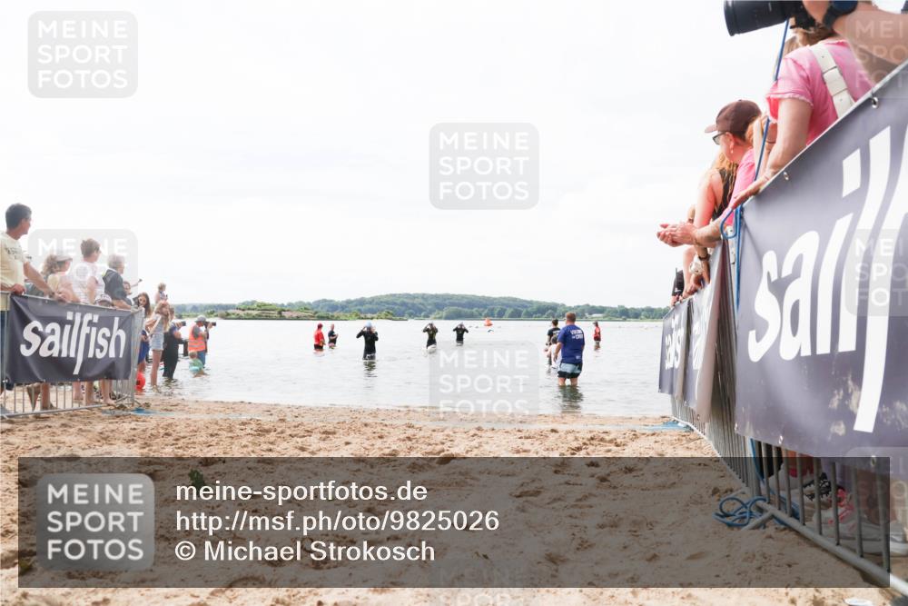 21.06.2026 - Viking Triathlon Michael Strokosch http://msf.ph/oto/9825026 21.06.2026 10:31:34 Schwimmen 486, 506 meine-sportfotos.de