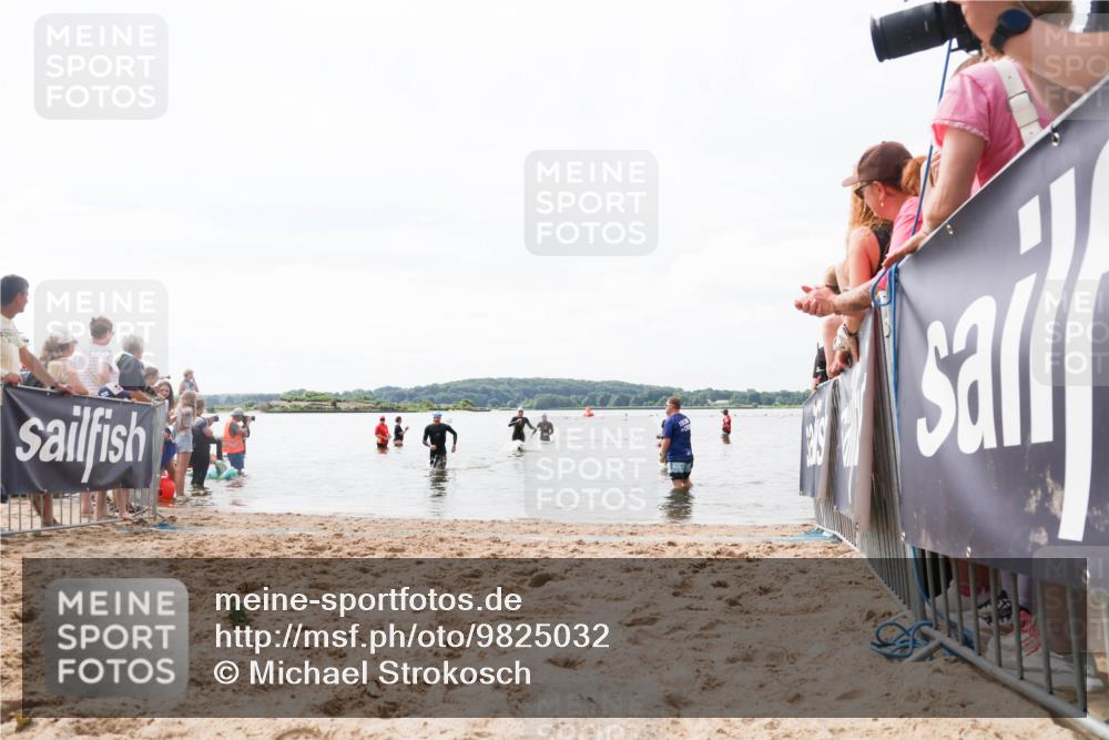 21.06.2026 - Viking Triathlon Michael Strokosch http://msf.ph/oto/9825032 21.06.2026 10:31:36 Schwimmen 506 meine-sportfotos.de