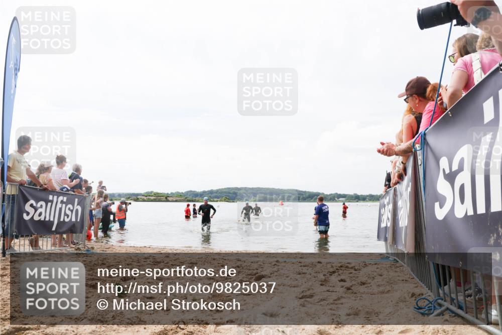 21.06.2026 - Viking Triathlon Michael Strokosch http://msf.ph/oto/9825037 21.06.2026 10:31:38 Schwimmen 17, 506 meine-sportfotos.de