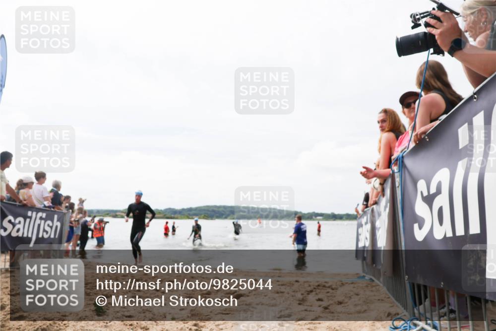 21.06.2026 - Viking Triathlon Michael Strokosch http://msf.ph/oto/9825044 21.06.2026 10:31:41 Schwimmen 17, 506 meine-sportfotos.de