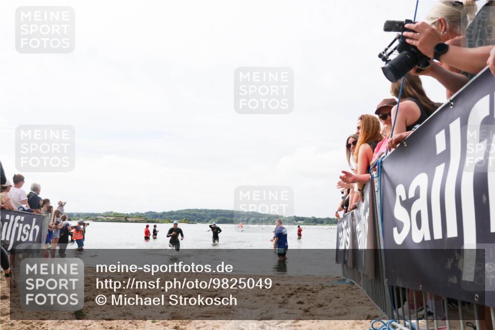 21.06.2026 - Viking Triathlon Michael Strokosch http://msf.ph/oto/9825049 21.06.2026 10:31:43 Schwimmen 17, 506 meine-sportfotos.de