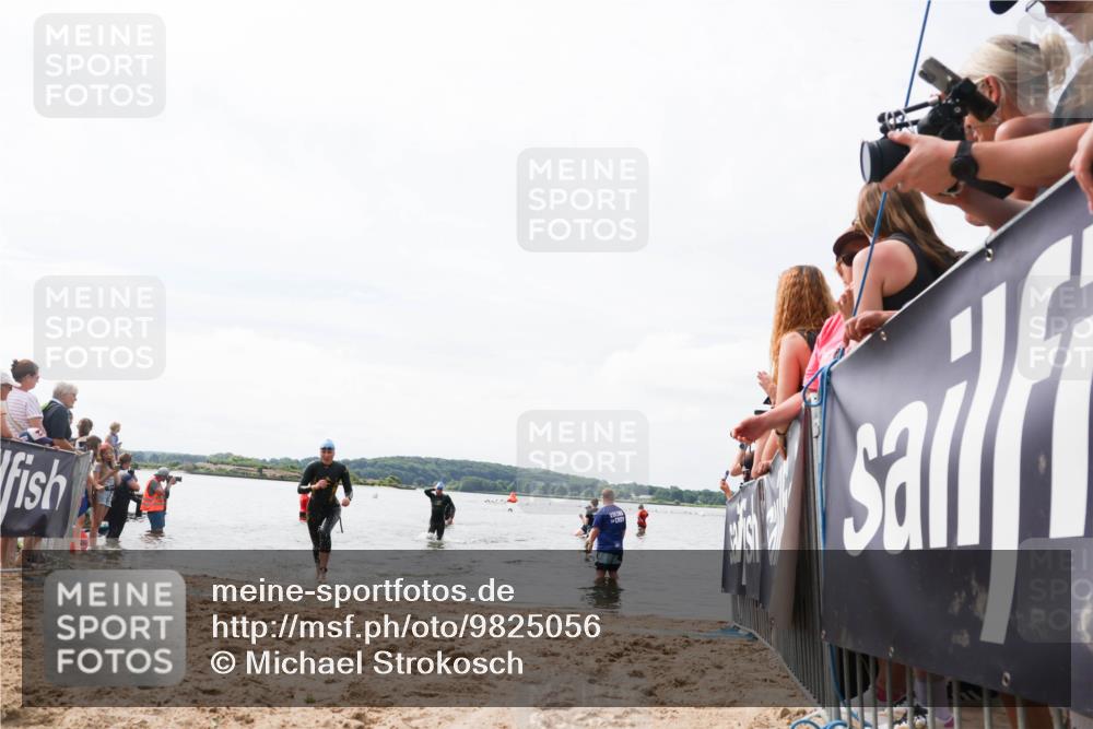 21.06.2026 - Viking Triathlon Michael Strokosch http://msf.ph/oto/9825056 21.06.2026 10:31:45 Schwimmen 17, 487, 506 meine-sportfotos.de